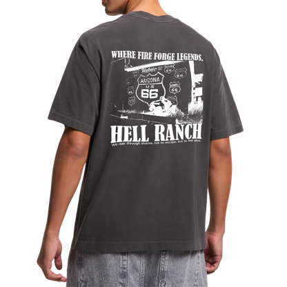 Oversized Tee Boxy "Where Fire Forge Legends."